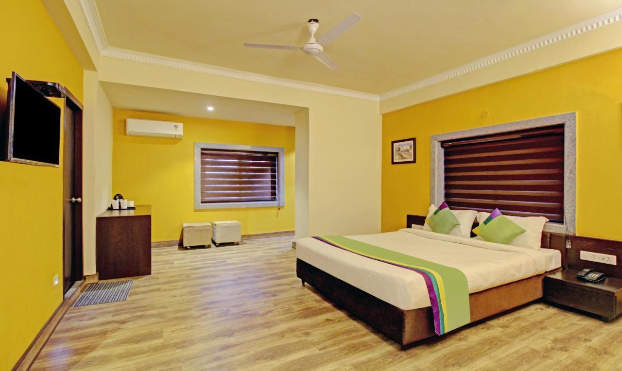 Treebo Asl Prime, Near Ballygunge Railway Station Calcutta Exteriör bild