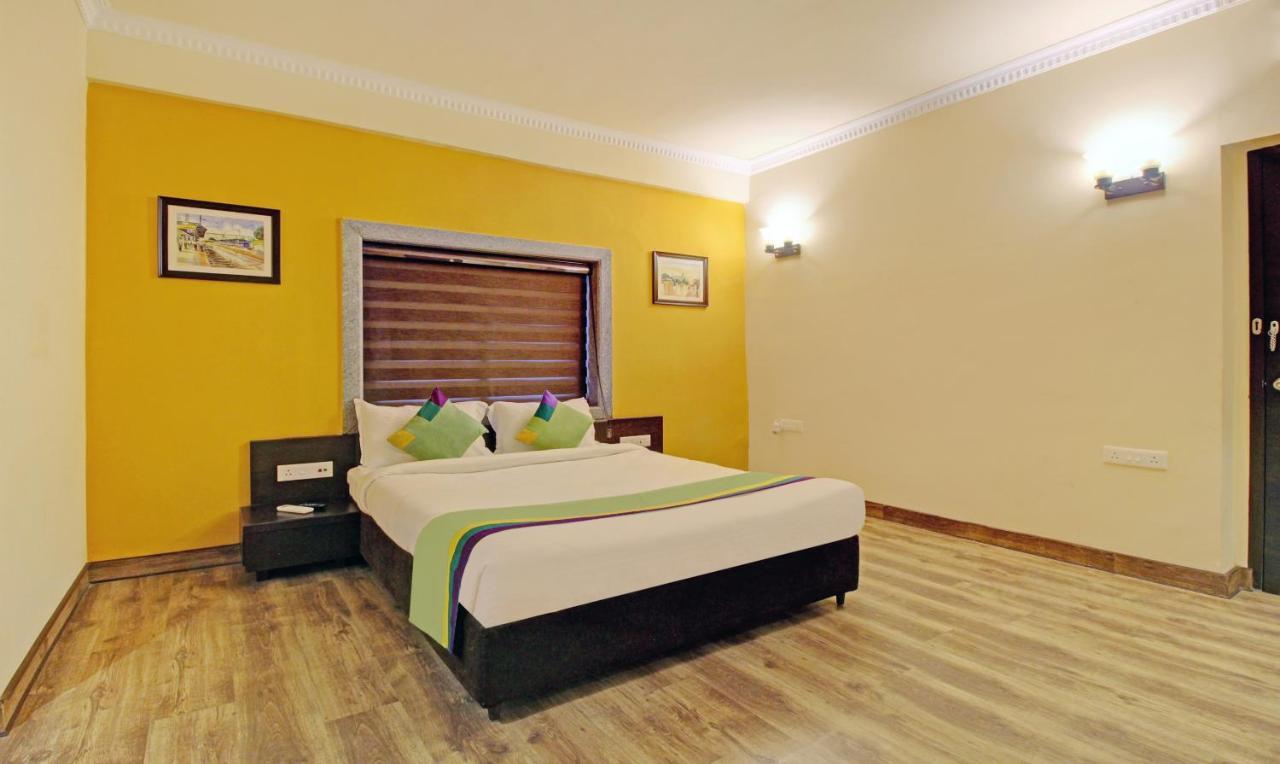 Treebo Asl Prime, Near Ballygunge Railway Station Calcutta Exteriör bild